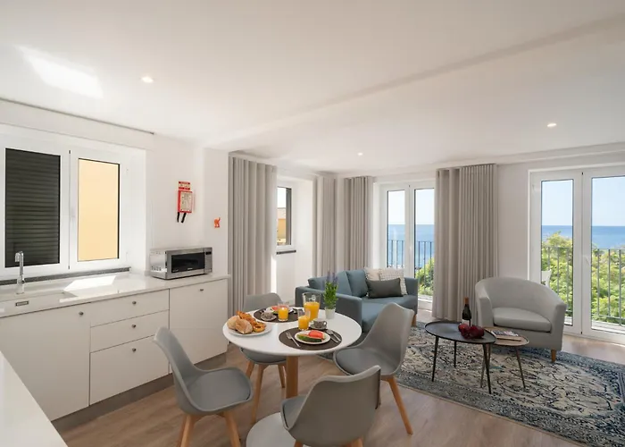 Ourmadeira - Of Old Town * Funchal (Madeira)