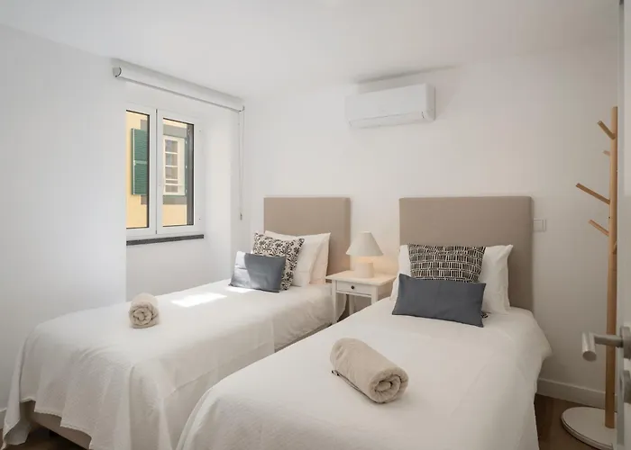 Ourmadeira - Of Old Town Funchal (Madeira)